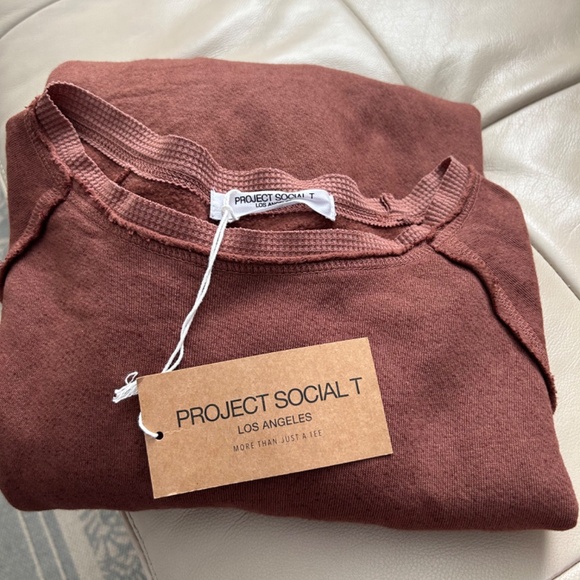 Project Social T Rust Sweatshirt - Picture 6 of 6
